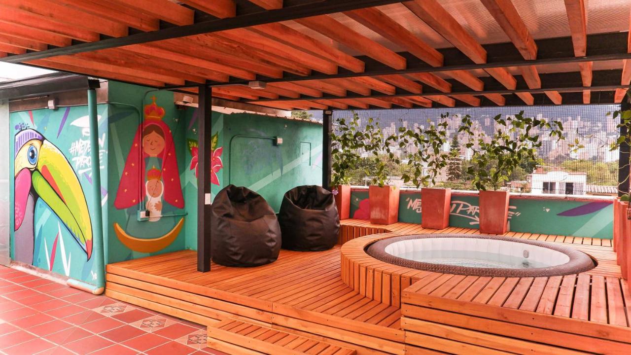 Local Gem Wtih Terrace, Near Provenza * Medellin